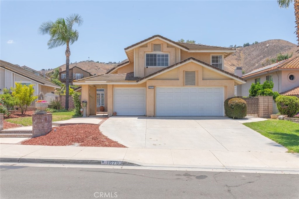 16783 Lake Knoll