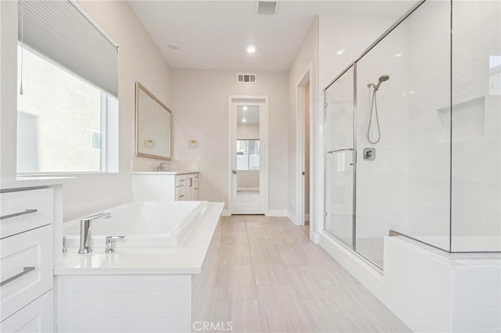 Rosemist (ROSE5P) - Residential