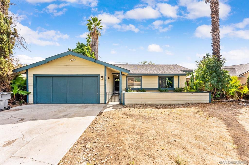23589 Vista Way