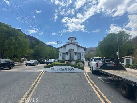 Photo of 119 W Bell Canyon Road, Bell Canyon, CA 91307 (MLS # SR26031596)
