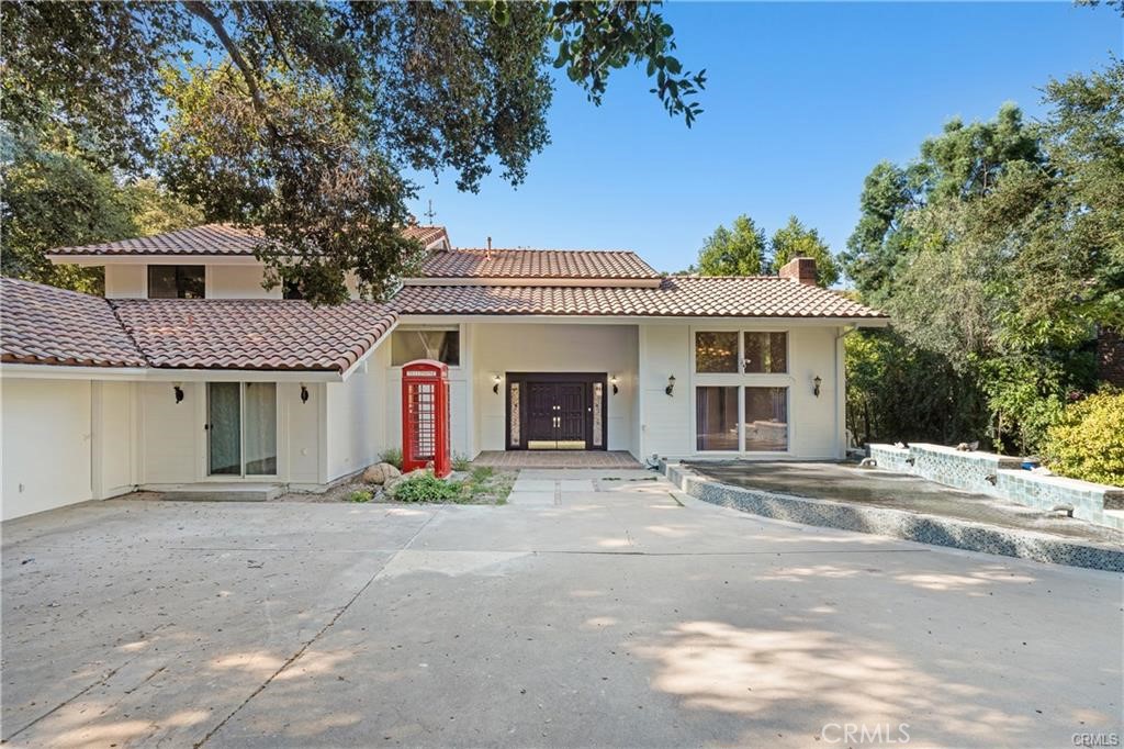 119 W Bell Canyon Road