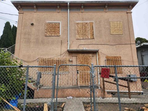 Photo of 1226 73rd Ave, Oakland, CA 94621 (MLS # 41116155) Photo of 1226 73rd Ave, Oakland, CA 94621 (MLS # 41116155)