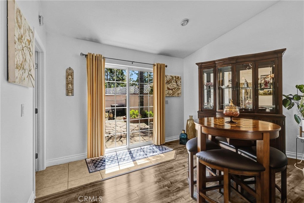23801 Lindley, Mission Viejo CA 92691 - Photo 9