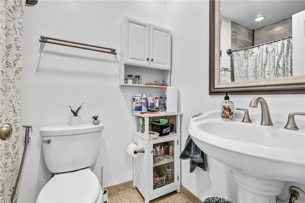 23801 Lindley, Mission Viejo CA 92691 - Photo 24