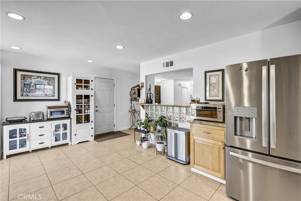 23801 Lindley, Mission Viejo CA 92691 - Photo 14