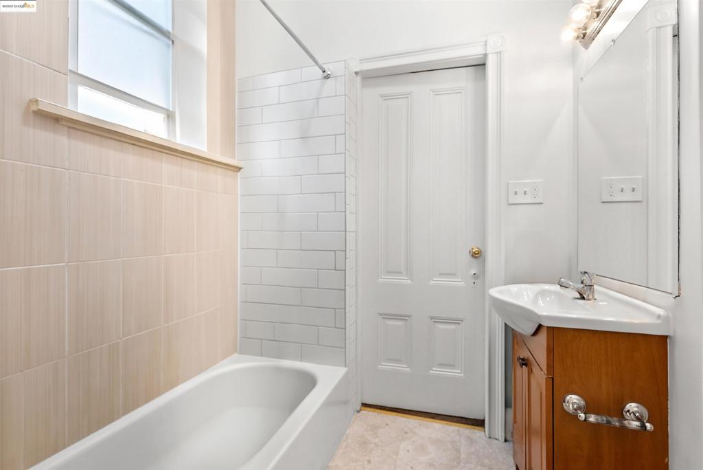 PRESCOTT - Residential Income