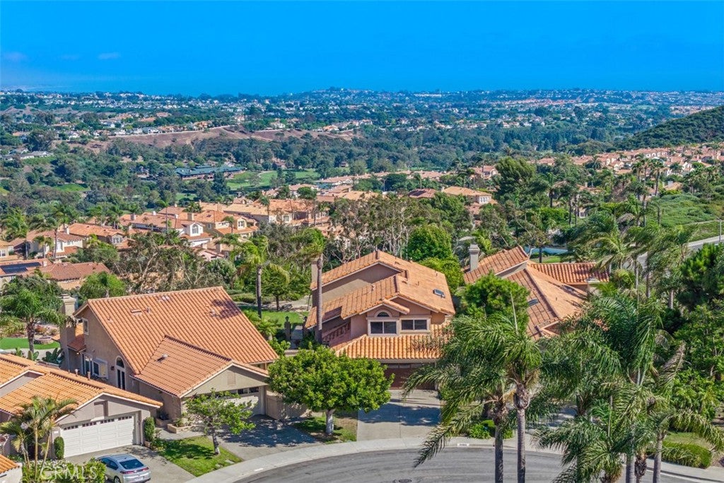 Photo of 30382 Anamonte, Laguna Niguel, CA 92677 (MLS # LG26214705)