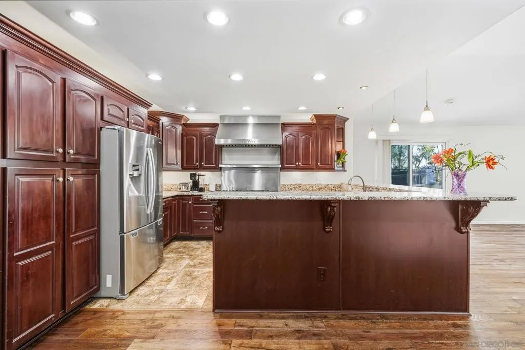 San Diego, California 92114, United States, 3 Bedrooms Bedrooms, ,2 BathroomsBathrooms,Residential,Active,251793