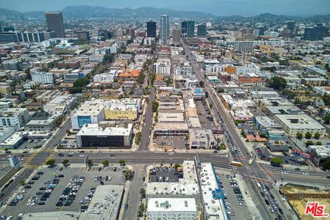 Tiny photo for 964 S New Hampshire Avenue, Los Angeles, CA 90006 (MLS # 26843493)