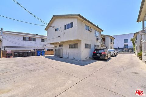 Tiny photo for 964 S New Hampshire Avenue, Los Angeles, CA 90006 (MLS # 26843493)