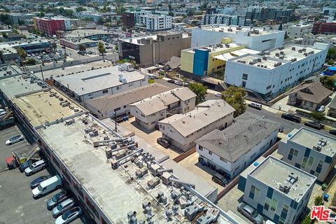 Tiny photo for 964 S New Hampshire Avenue, Los Angeles, CA 90006 (MLS # 26843493)