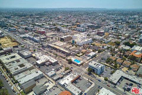 Tiny photo for 964 S New Hampshire Avenue, Los Angeles, CA 90006 (MLS # 26843493)