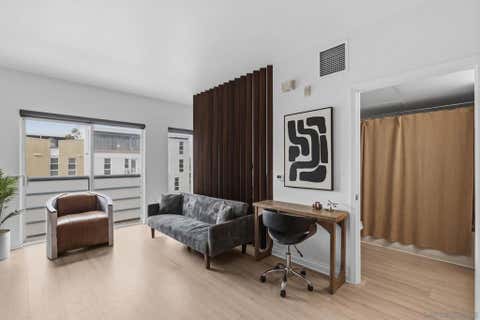 Photo of 550 15th St ST #703, San Diego, CA 92101 (MLS # 260012080SD)