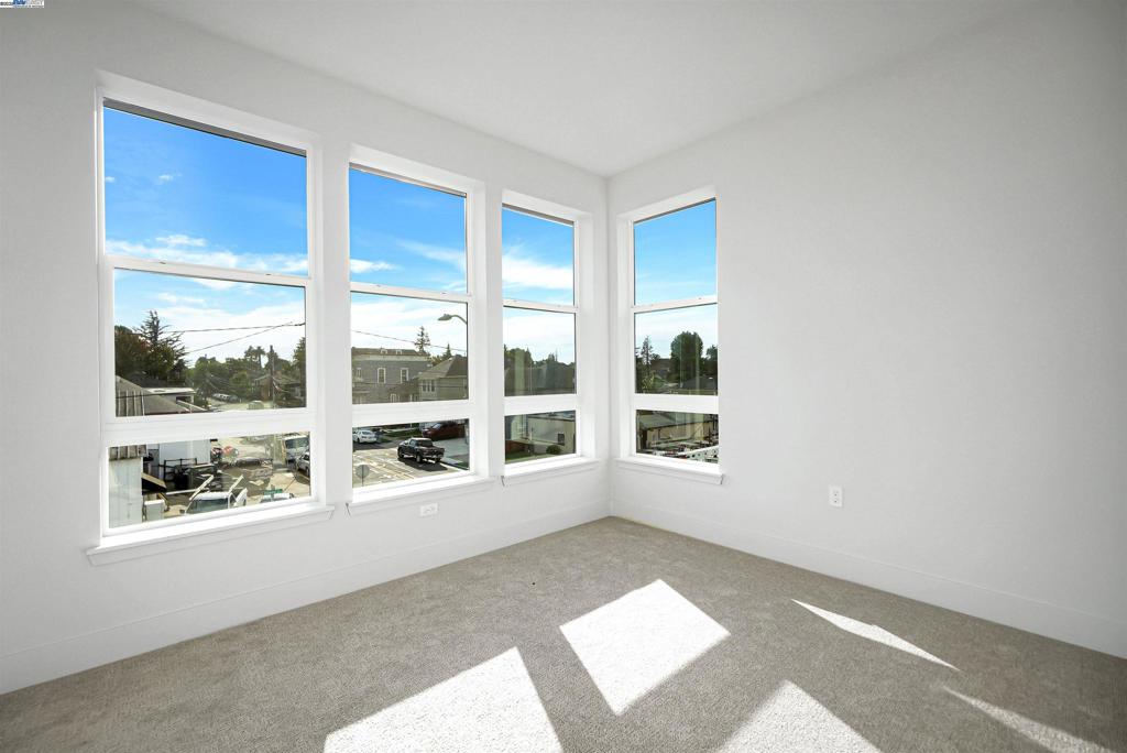 ALAMEDA - Residential