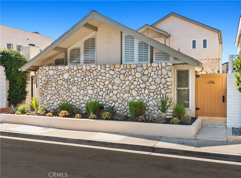 Newport Shores (NEWS) - Residential