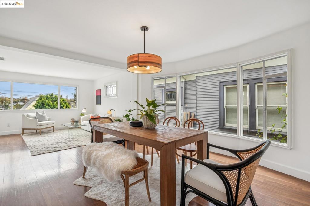 PIEDMONT AVENUE - Residential