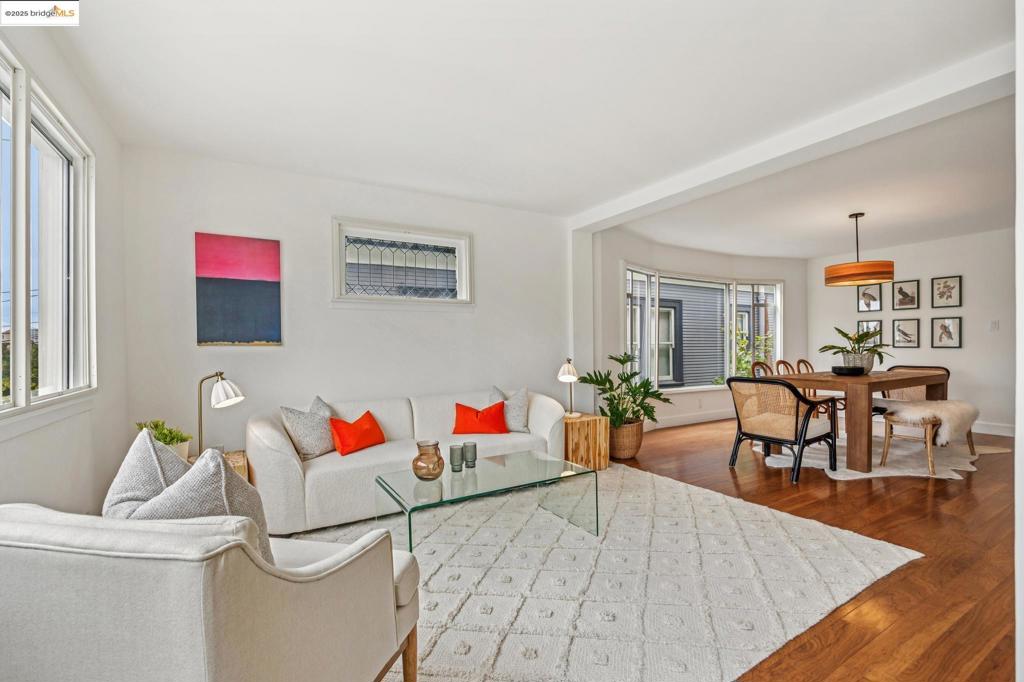 PIEDMONT AVENUE - Residential