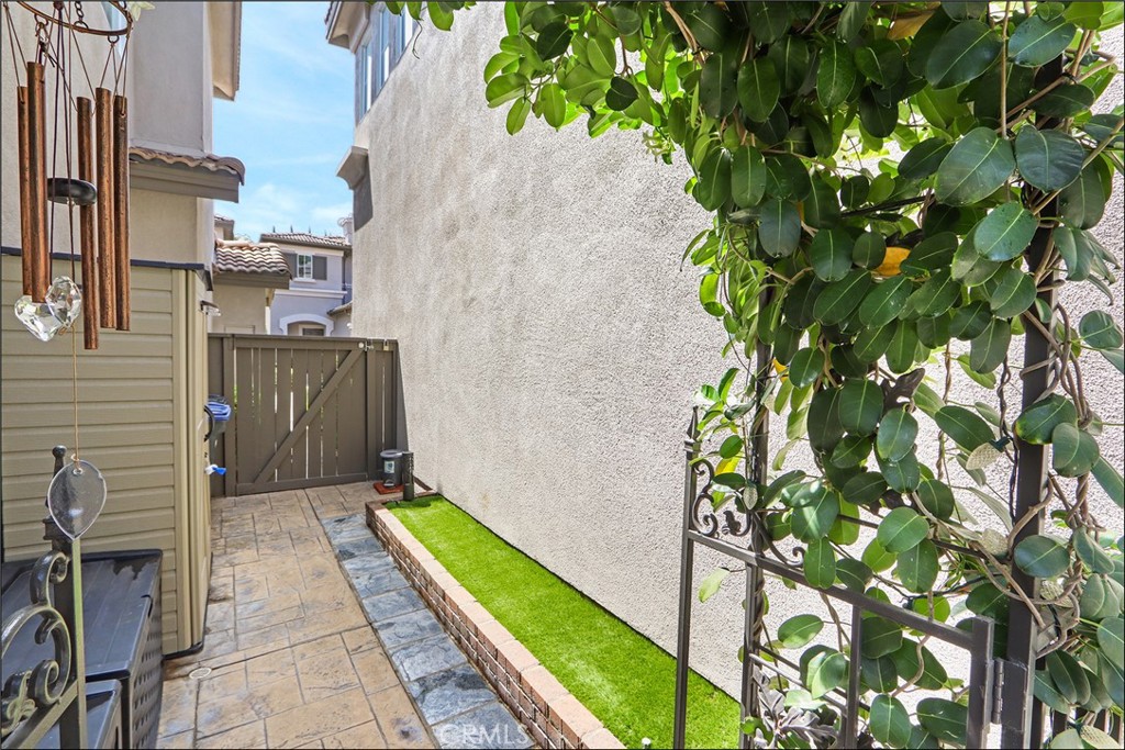 81 Trofello, Aliso Viejo CA 92656 - Photo 6