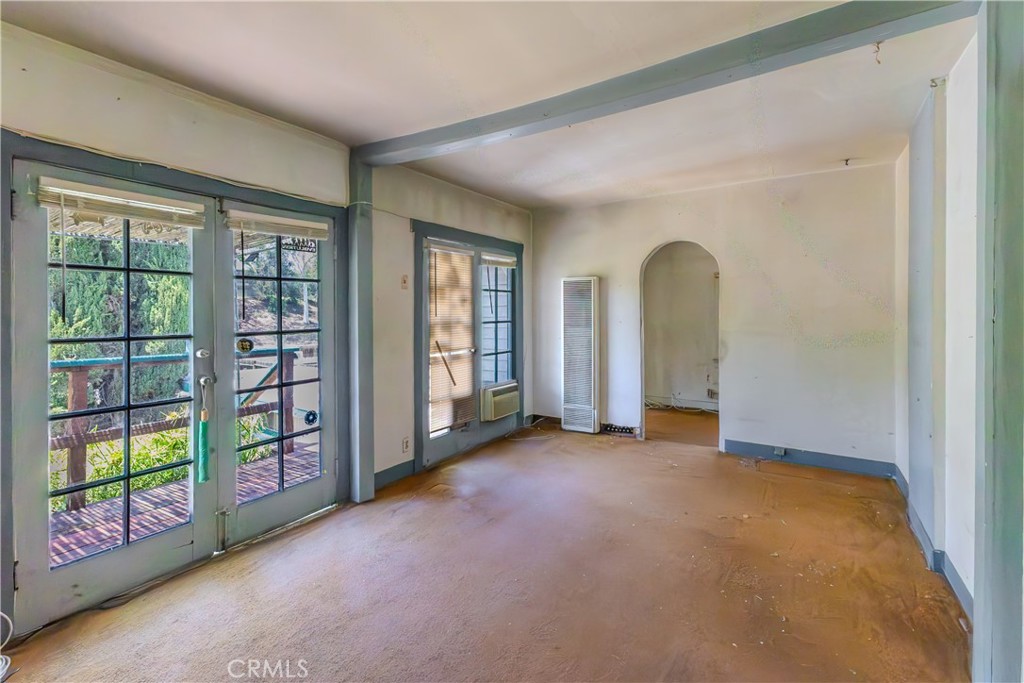 2834 Delevan Drive