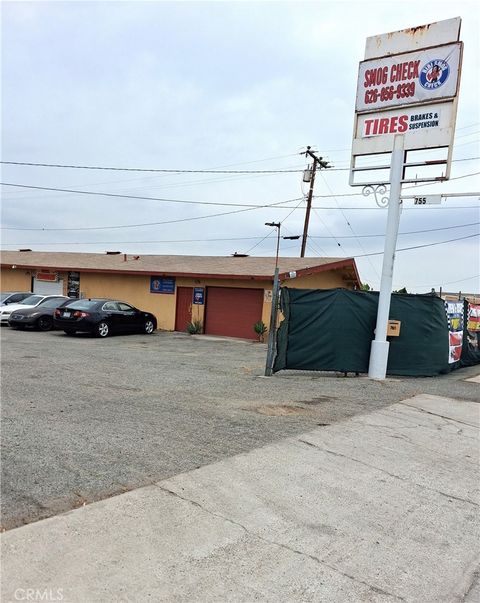 Photo of 765 E 9th St St, San Bernardino, CA 92410 (MLS # IG25261347)