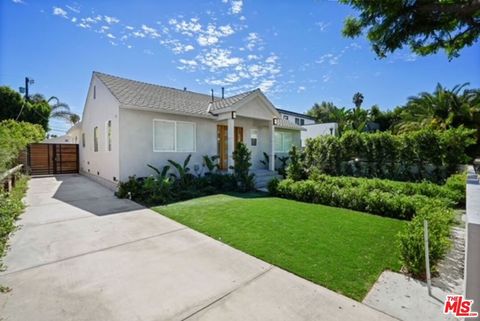 Photo of 4456 Calhoun Avenue, Sherman Oaks, CA 91423 (MLS # 25608699) Photo of 4456 Calhoun Avenue, Sherman Oaks, CA 91423 (MLS # 25608699)