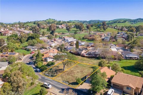 Photo of 4978 Pretty Doe Lane, Paso Robles, CA 93446 (MLS # NS26060875)