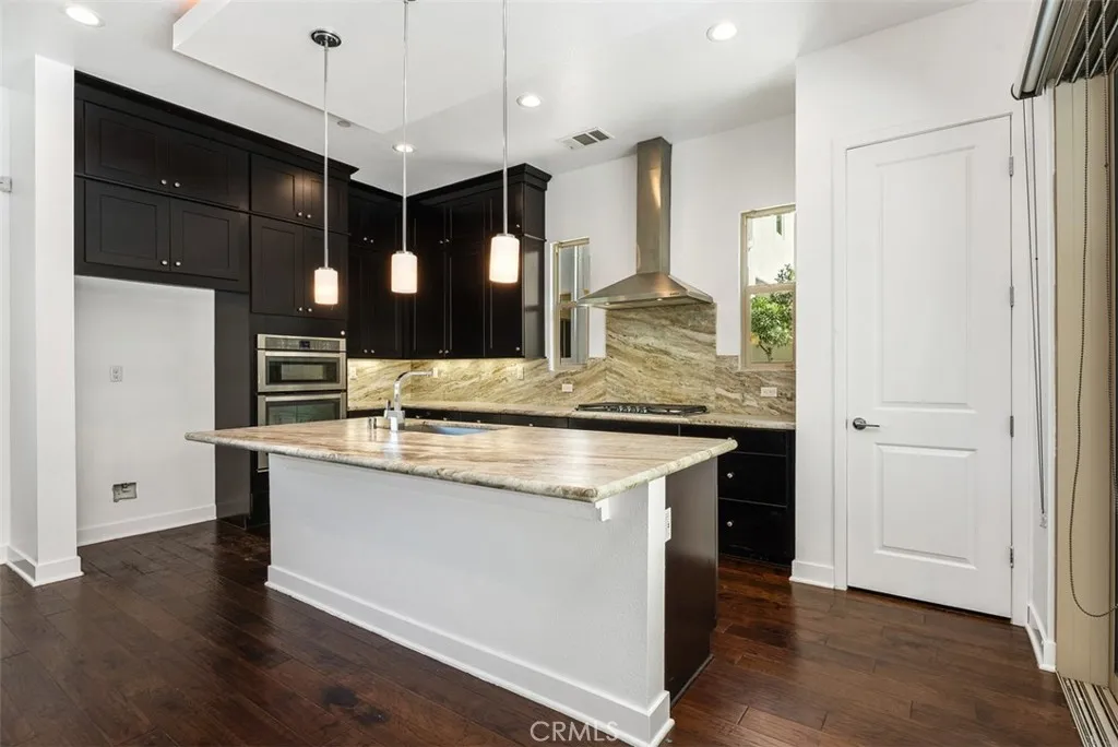 Irvine, California 92618, United States, 4 Bedrooms Bedrooms, ,4 BathroomsBathrooms,Residential,Active,207690