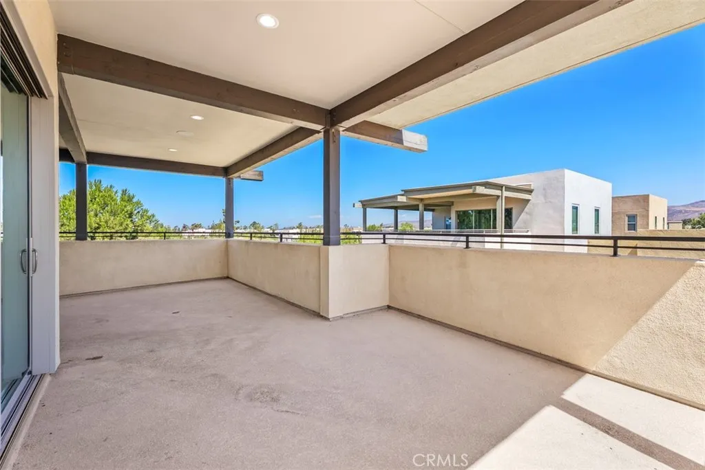 Irvine, California 92618, United States, 4 Bedrooms Bedrooms, ,4 BathroomsBathrooms,Residential,Active,207690