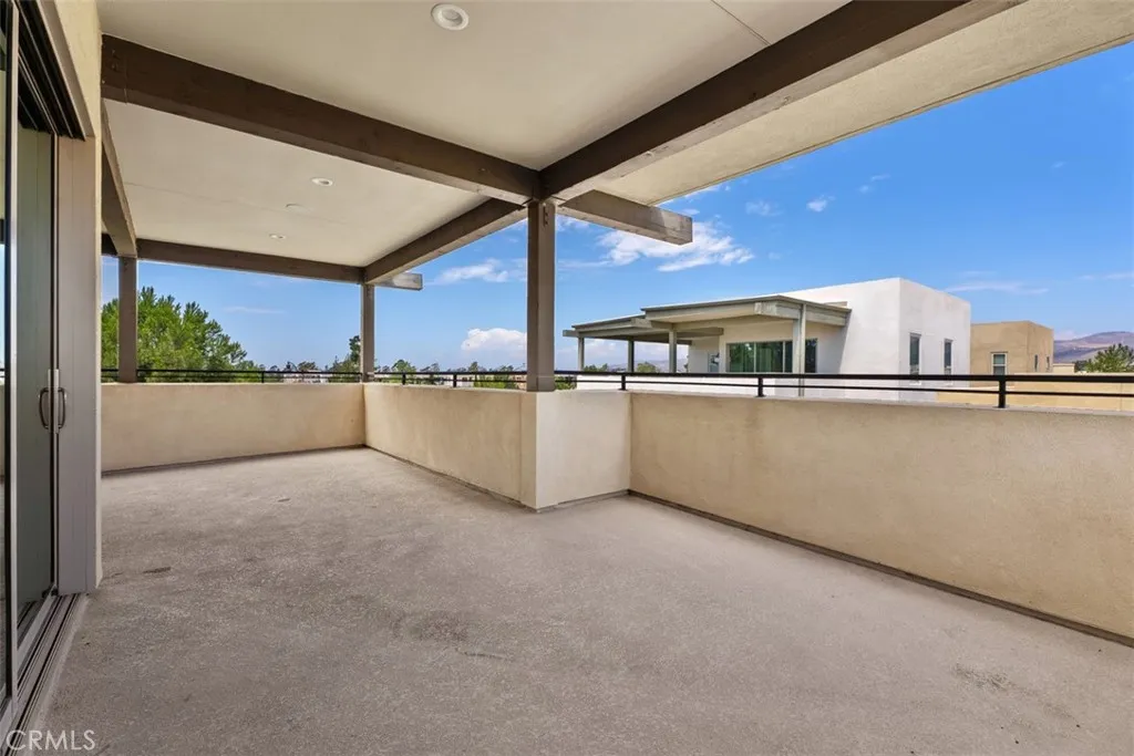 Irvine, California 92618, United States, 4 Bedrooms Bedrooms, ,4 BathroomsBathrooms,Residential,Active,207690