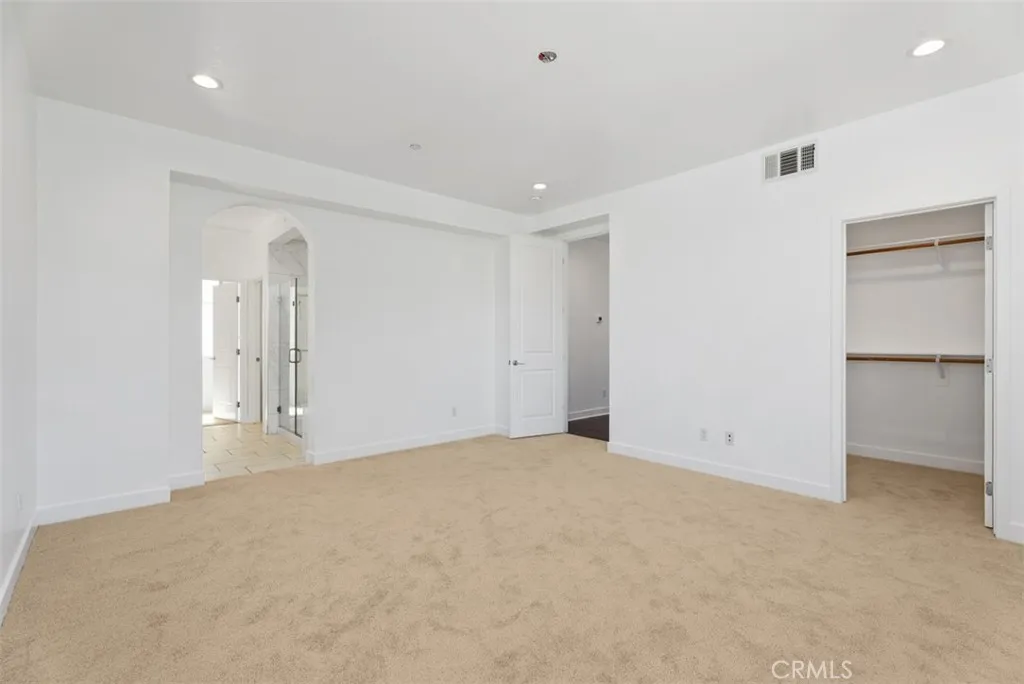 Irvine, California 92618, United States, 4 Bedrooms Bedrooms, ,4 BathroomsBathrooms,Residential,Active,207690