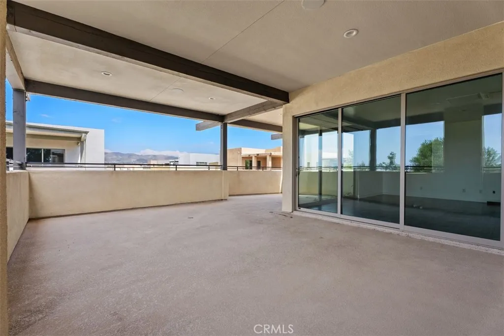 Irvine, California 92618, United States, 4 Bedrooms Bedrooms, ,4 BathroomsBathrooms,Residential,Active,207690