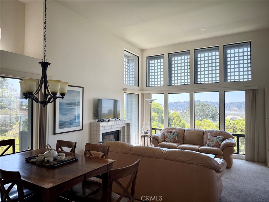 Del Mar - Residential