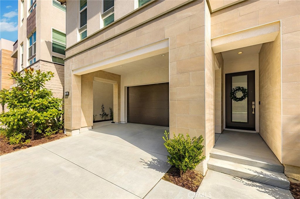 1115 poppy court