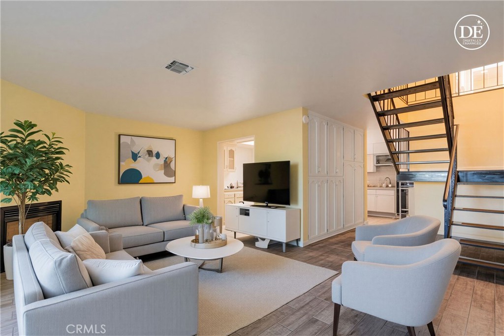 158 Flag Way