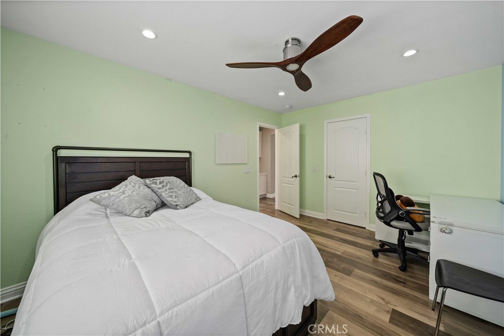 Pacific Summit (PSUM) - Residential