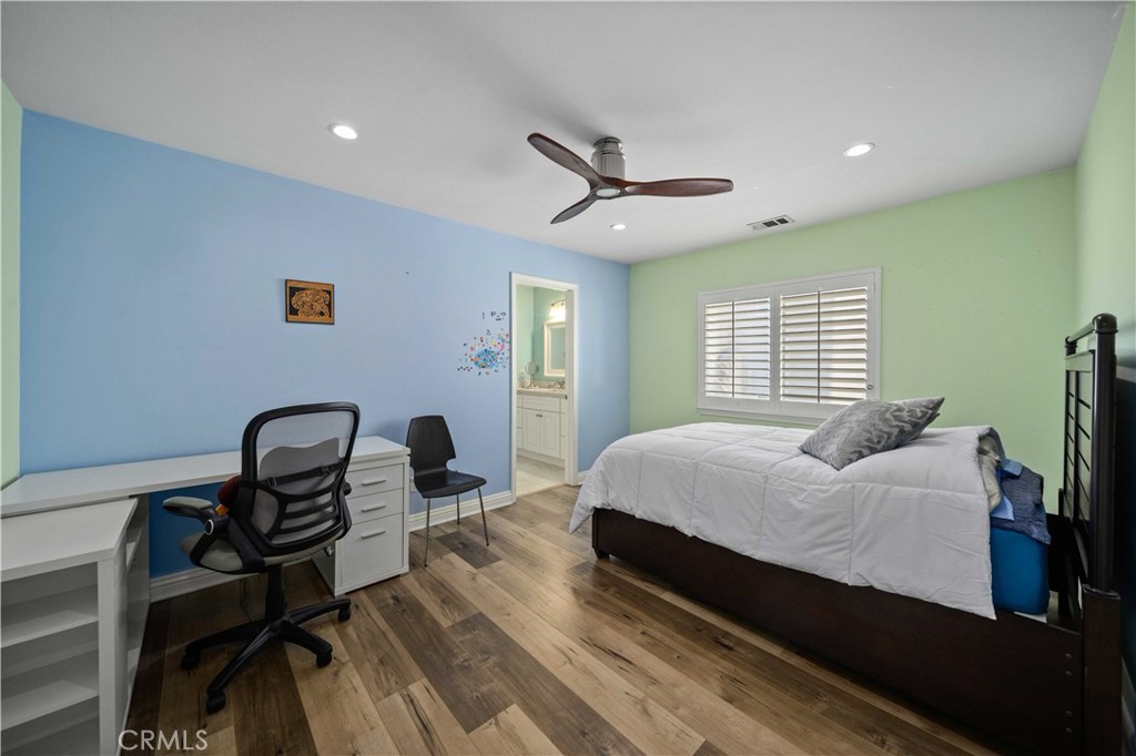 Pacific Summit (PSUM) - Residential