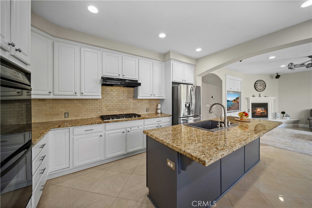 Pacific Summit (PSUM) - Residential