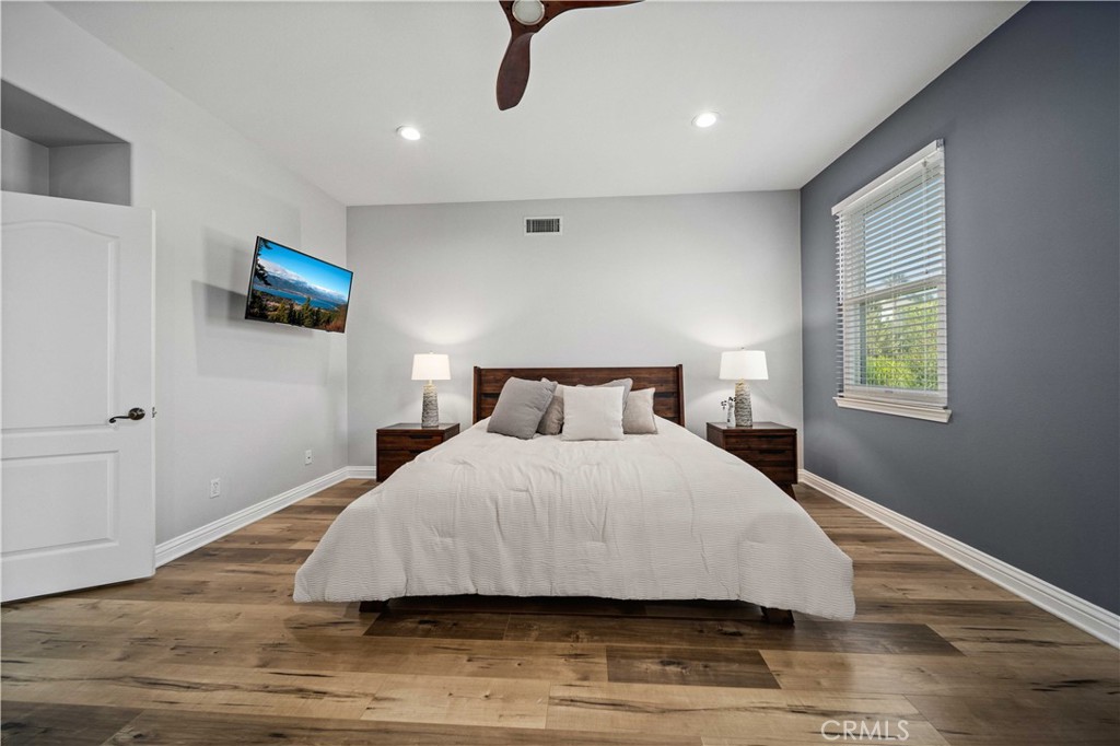 Pacific Summit (PSUM) - Residential