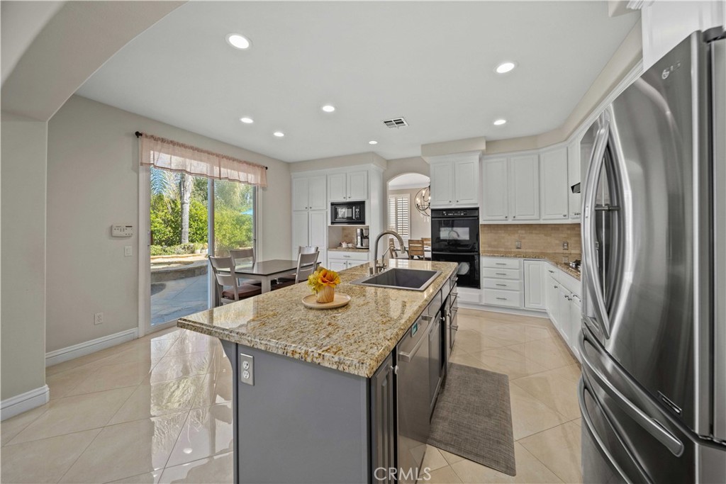 Pacific Summit (PSUM) - Residential