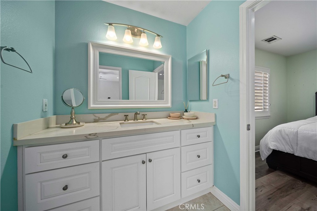 Pacific Summit (PSUM) - Residential