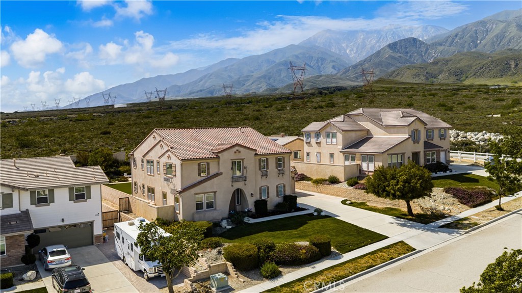 4976 Golden Ridge Place