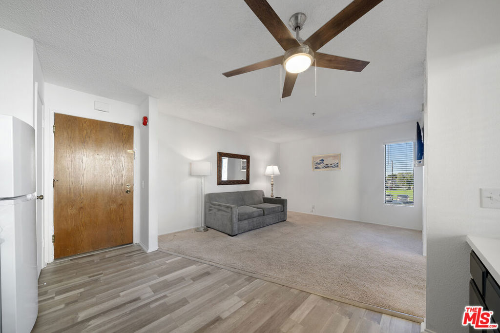 301 N Ford Avenue 214