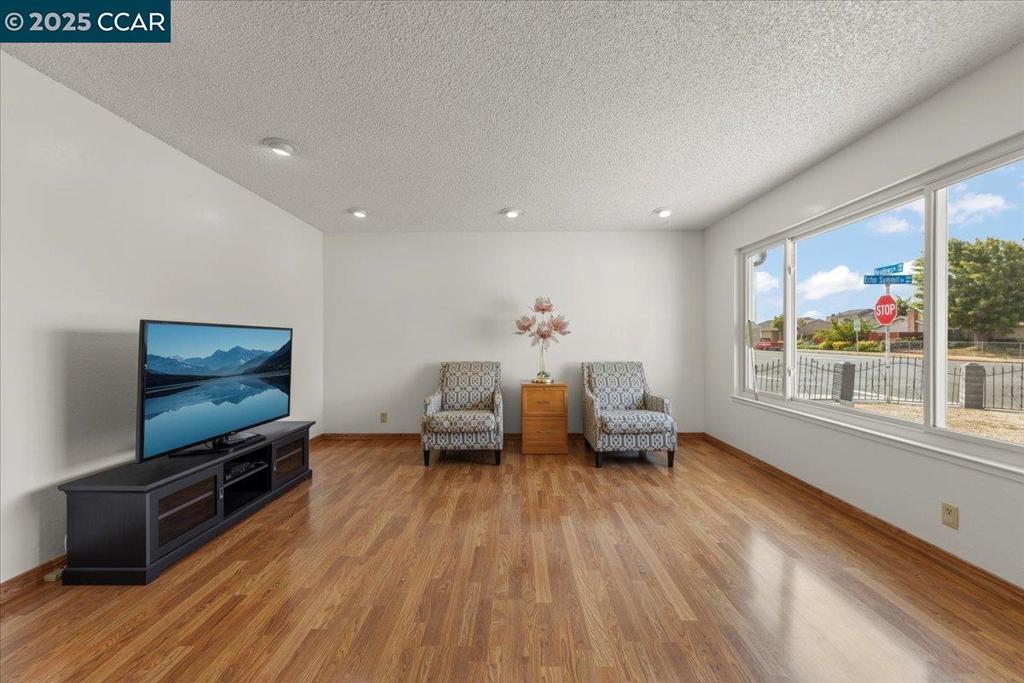 Not Listed - Residential