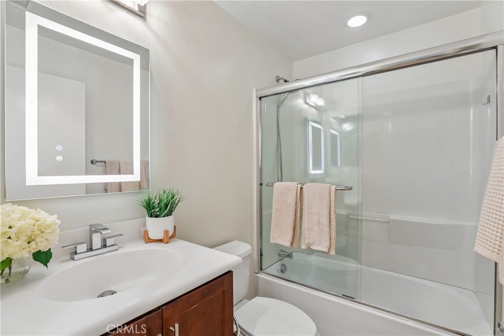 617 Rockefeller, Irvine CA 92612 - Photo 14