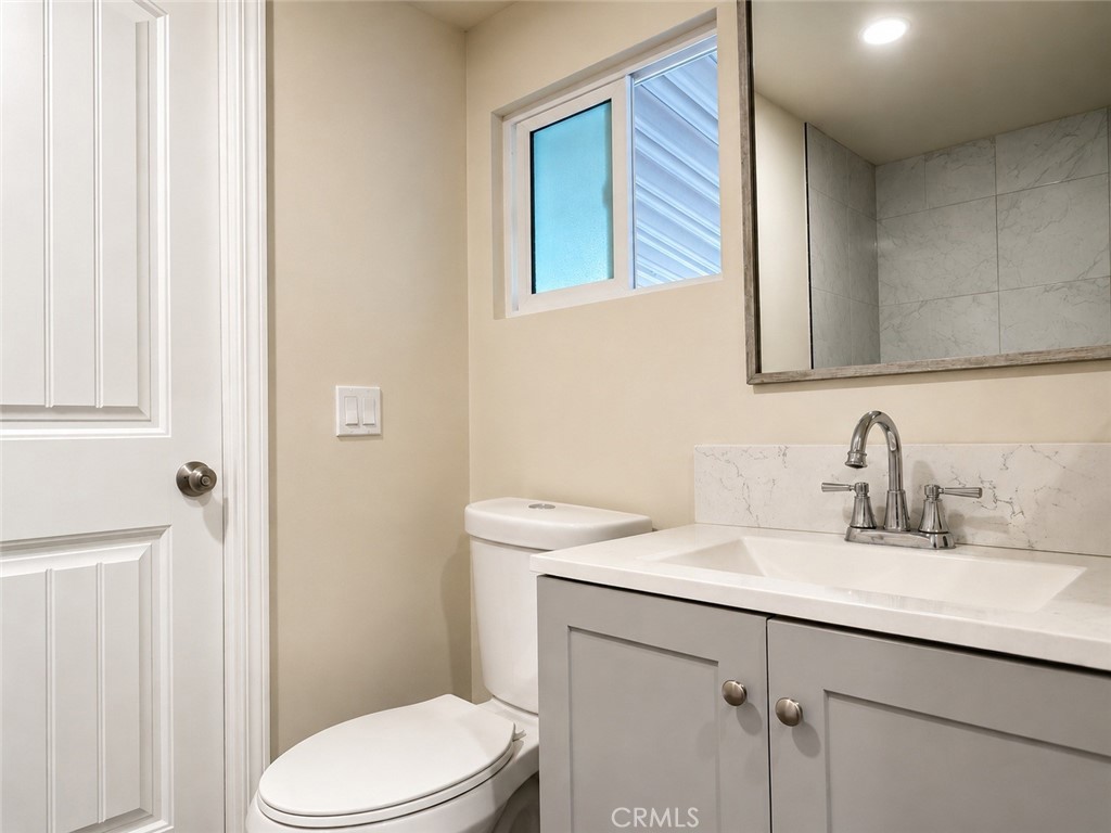 160 S Eucalyptus Avenue 111