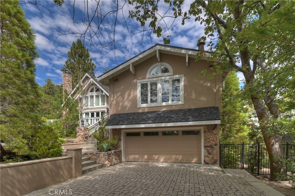 Arrowhead Woods (AWHW) - Residential