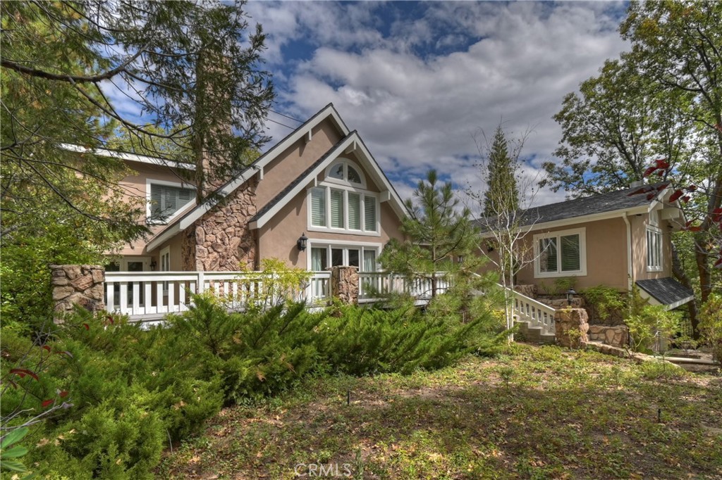Arrowhead Woods (AWHW) - Residential