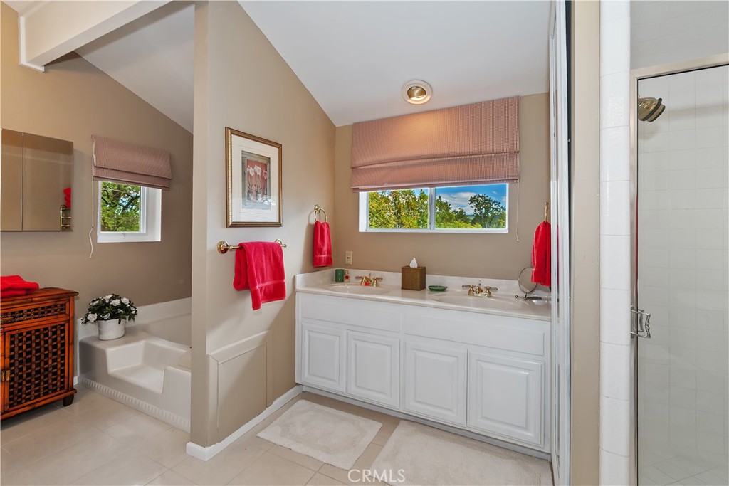 Arrowhead Woods (AWHW) - Residential