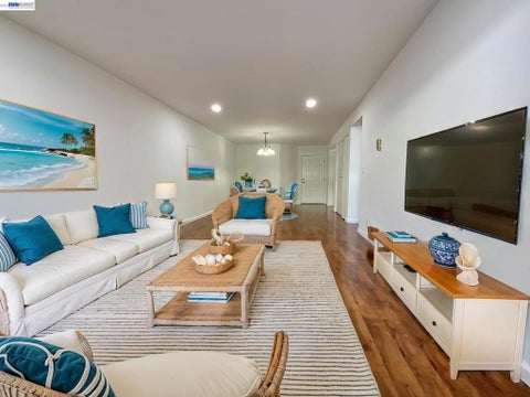Photo of 47112 Warm Springs Blvd #137, Fremont, CA 94539 (MLS # 41149778)