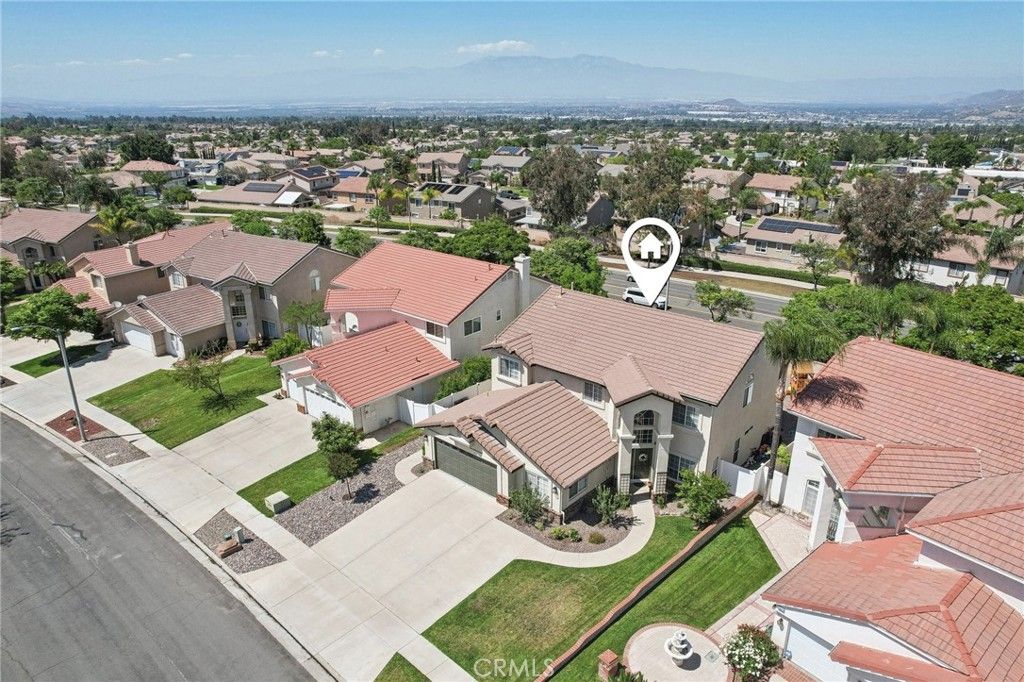 listing image 130728363396992878448